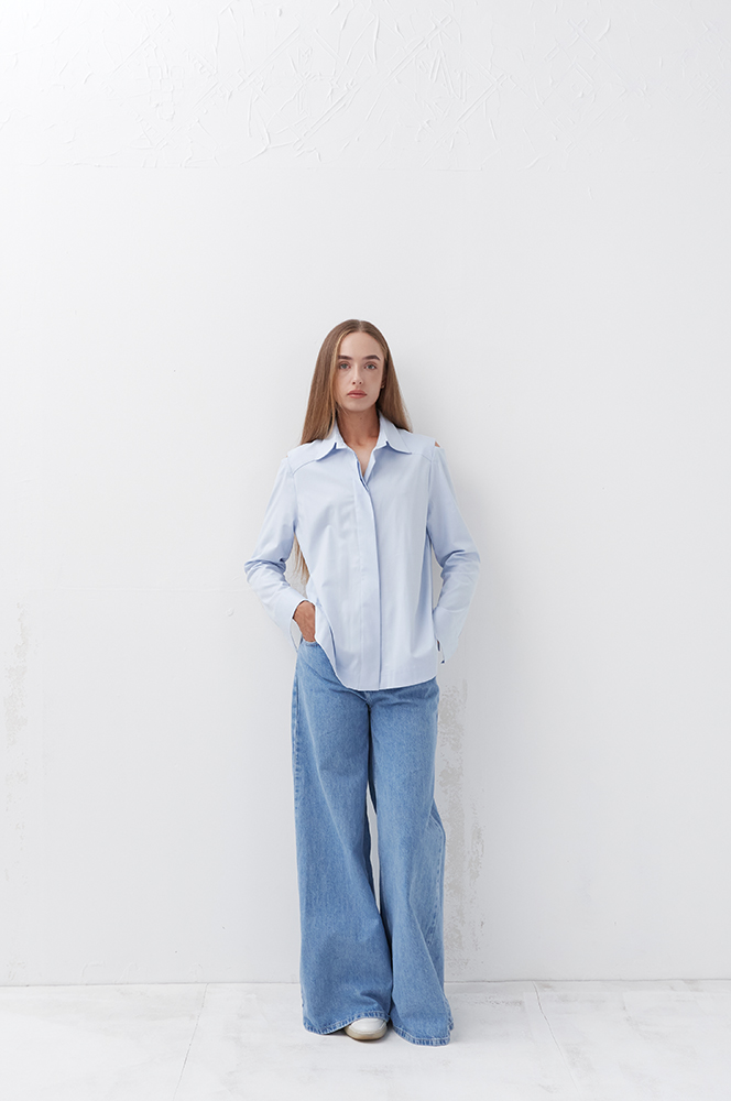 Сорочка з вирізами бавовна блакить (Р 139/1)